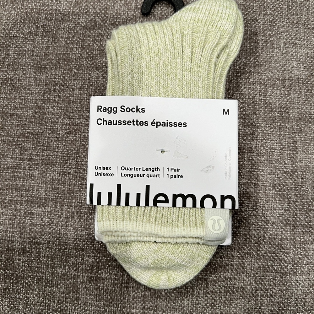 lululemon athletica Ragg Quarter-Length Socks in Light Green